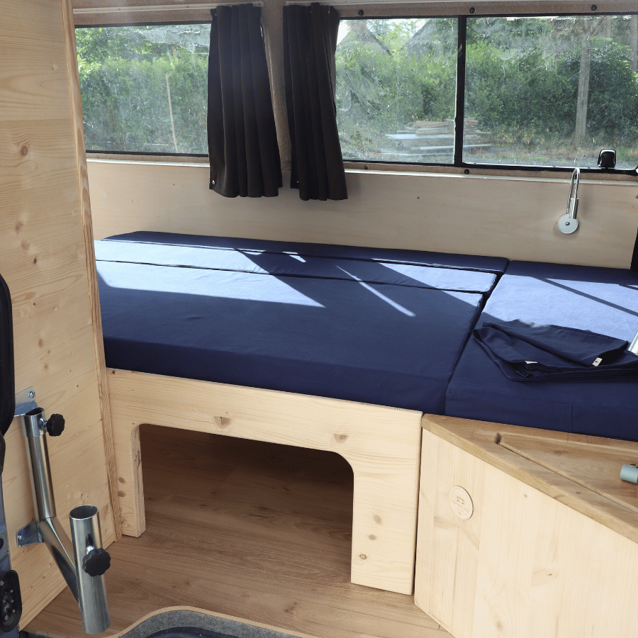 Banquette Volkswagen T4 avec rangement en dessous